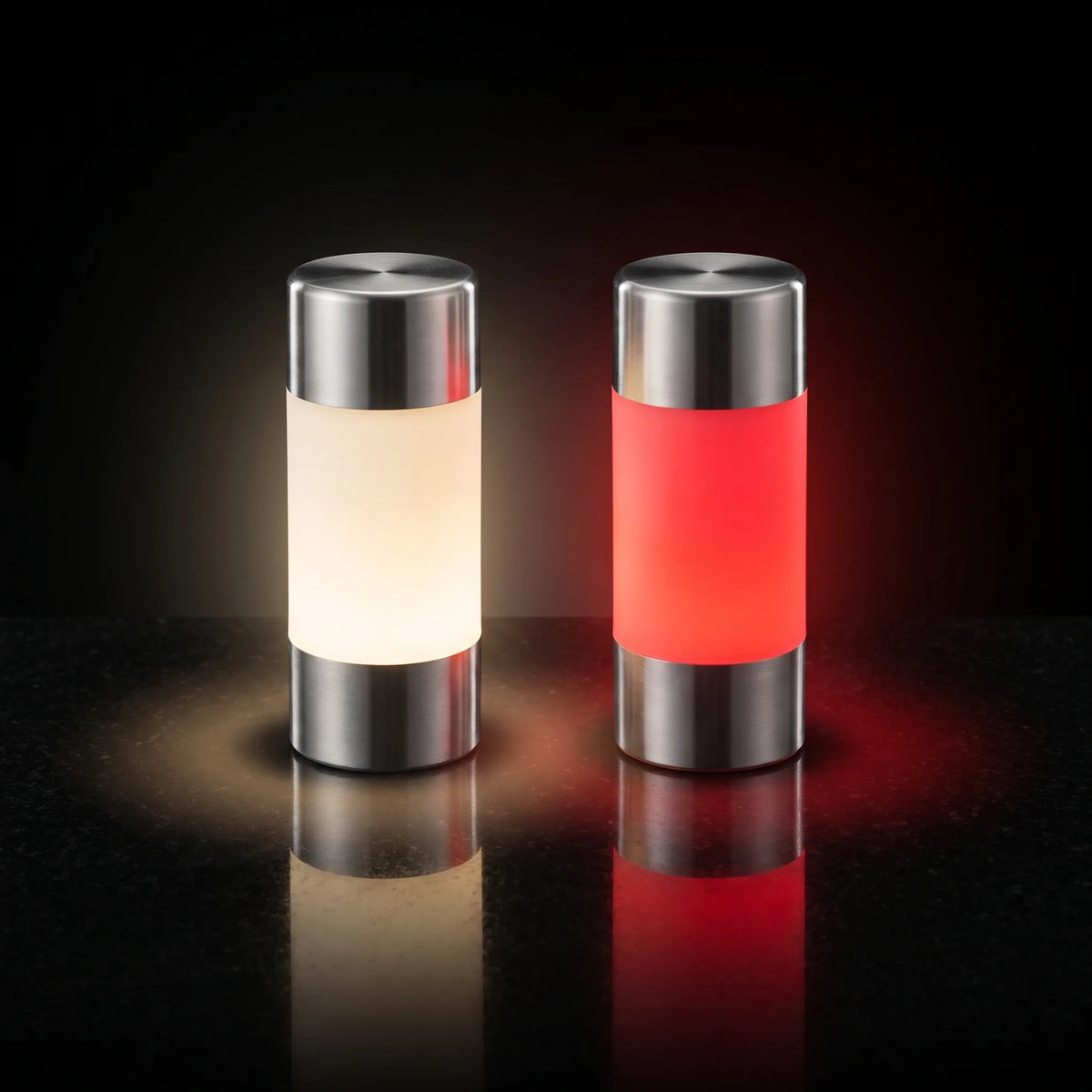 Halune lamp in ambient white and in red signal